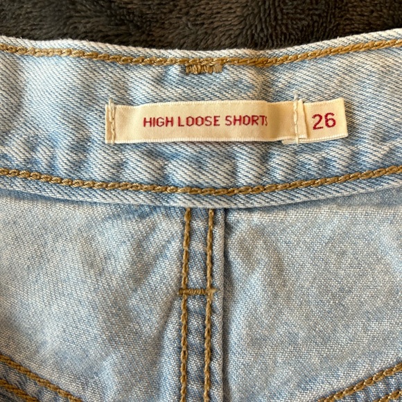 Levi’s high waisted denim shorts. - Picture 7 of 10